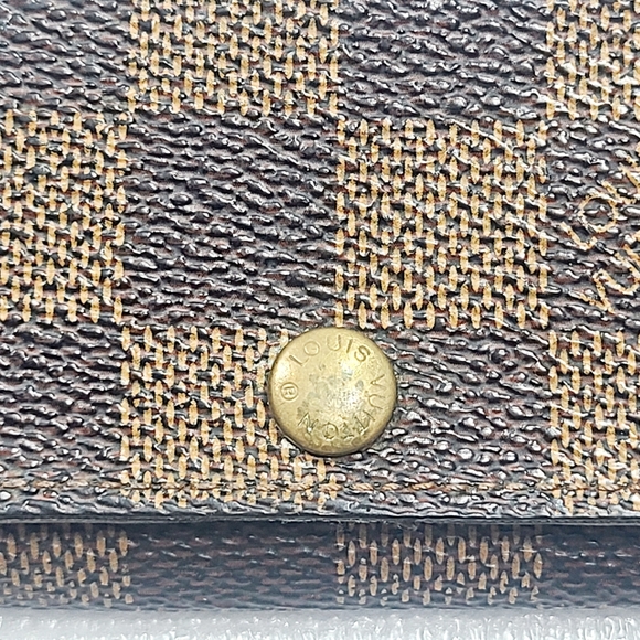 Louis Vuitton Damier Keys Case - Picture 2 of 6